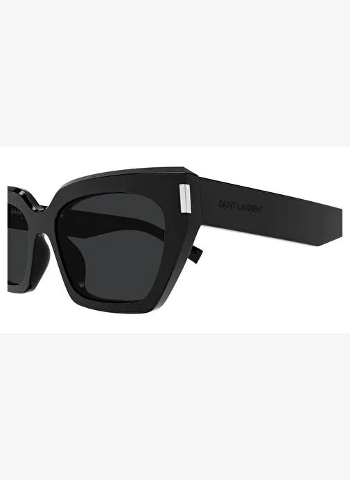 SAINT LAURENT 826 001