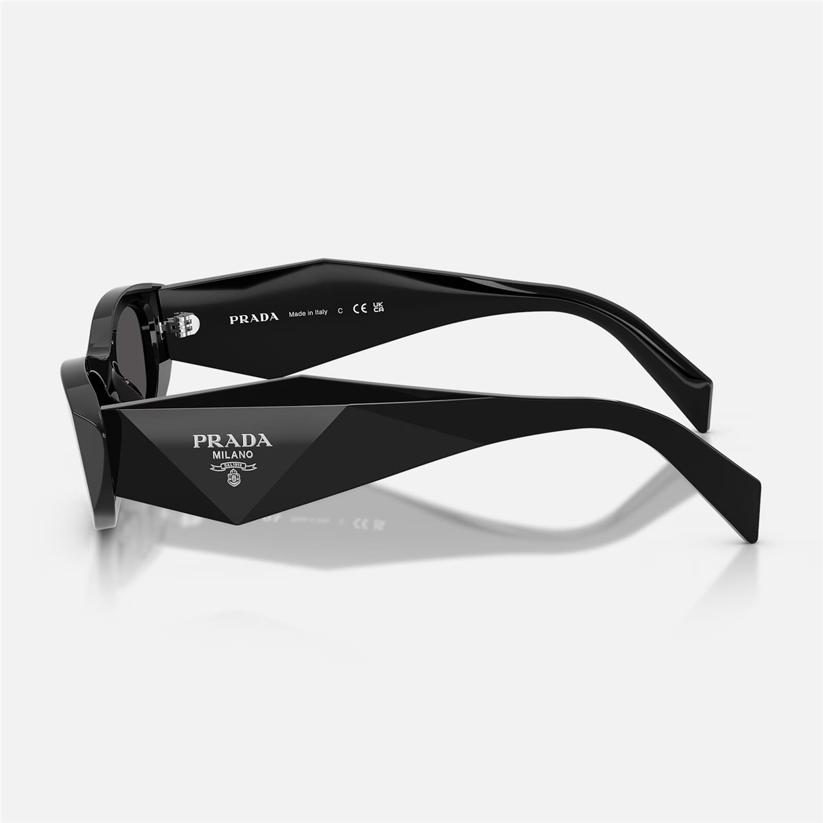 PRADA B16 16K-08Z